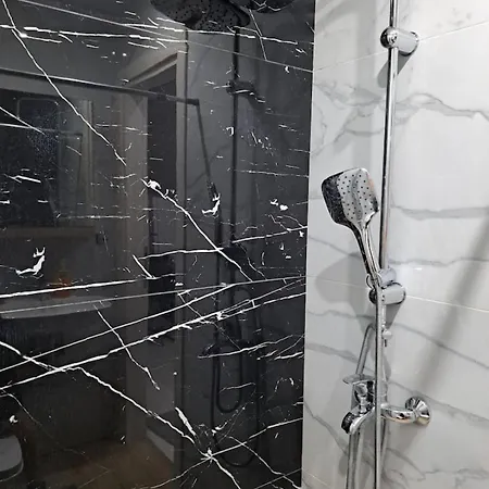 Markos Modern Place - 2 Bathrooms - City Center Appartement Thessaloniki